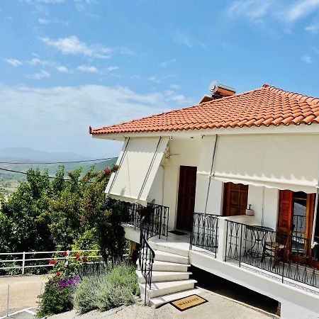 Guesthouse Lykourgos Mavrommation Экстерьер фото