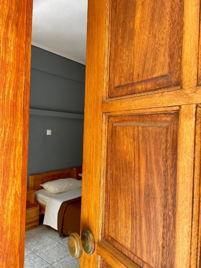 Guesthouse Lykourgos Mavrommation Экстерьер фото